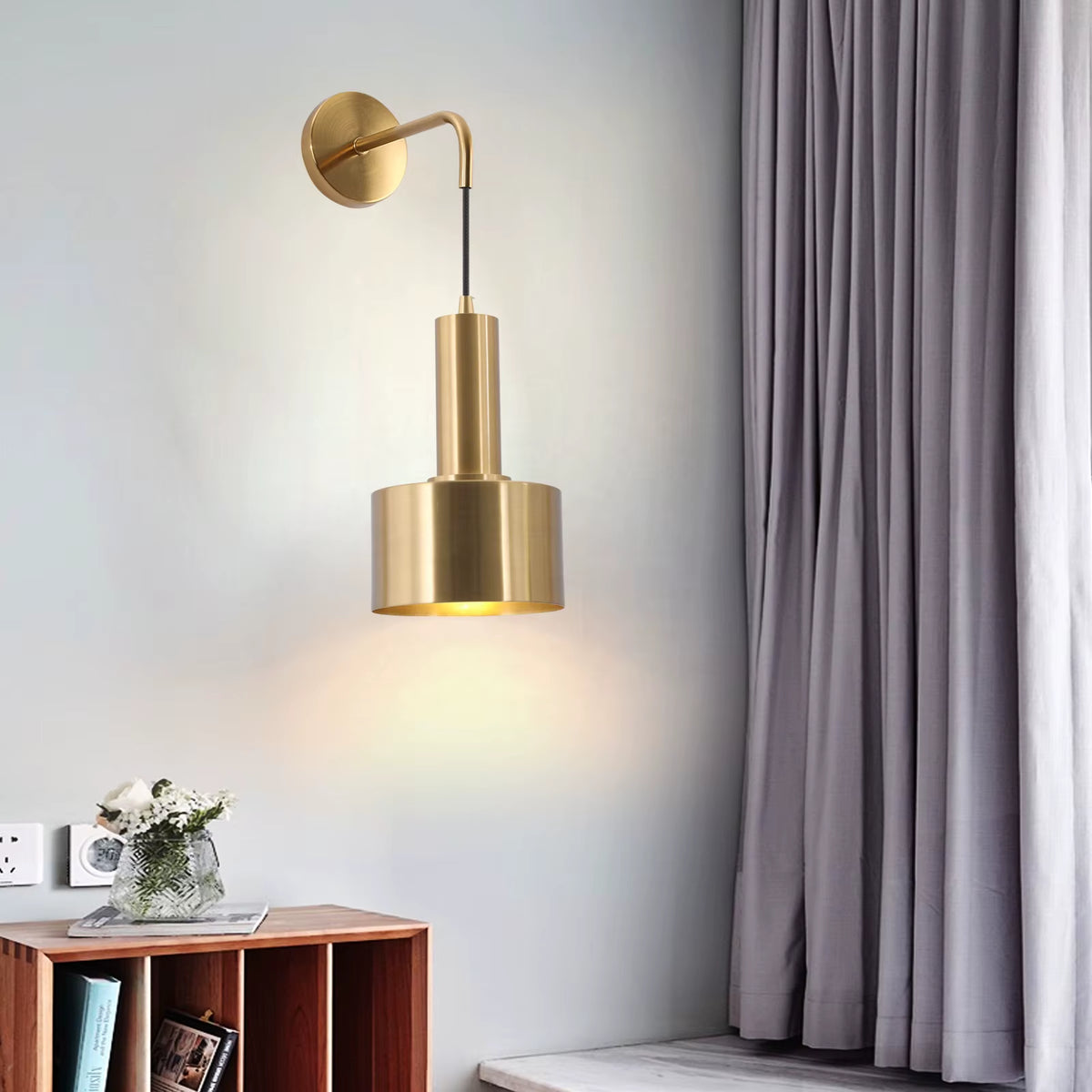 Nordic Minimalist Metal Indoor Bedroom Kitchen Waterproof E26 Wall Lamp